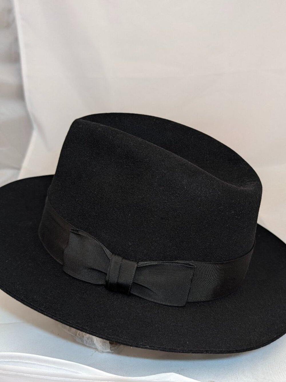 Unworn Christys' handmade Black Rabbit Fur Fedora - Size 59